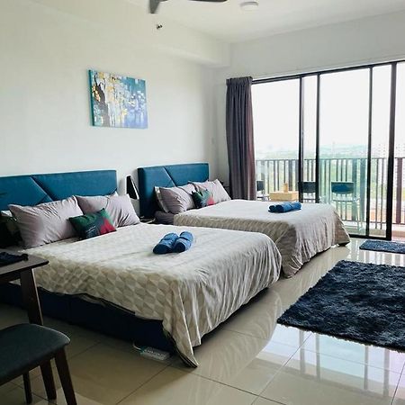 Homestay I-City Cantik, Tenang, Wifi, 4K Smart Tv, Netflix, Coway, Free Parking 샤알람 외부 사진