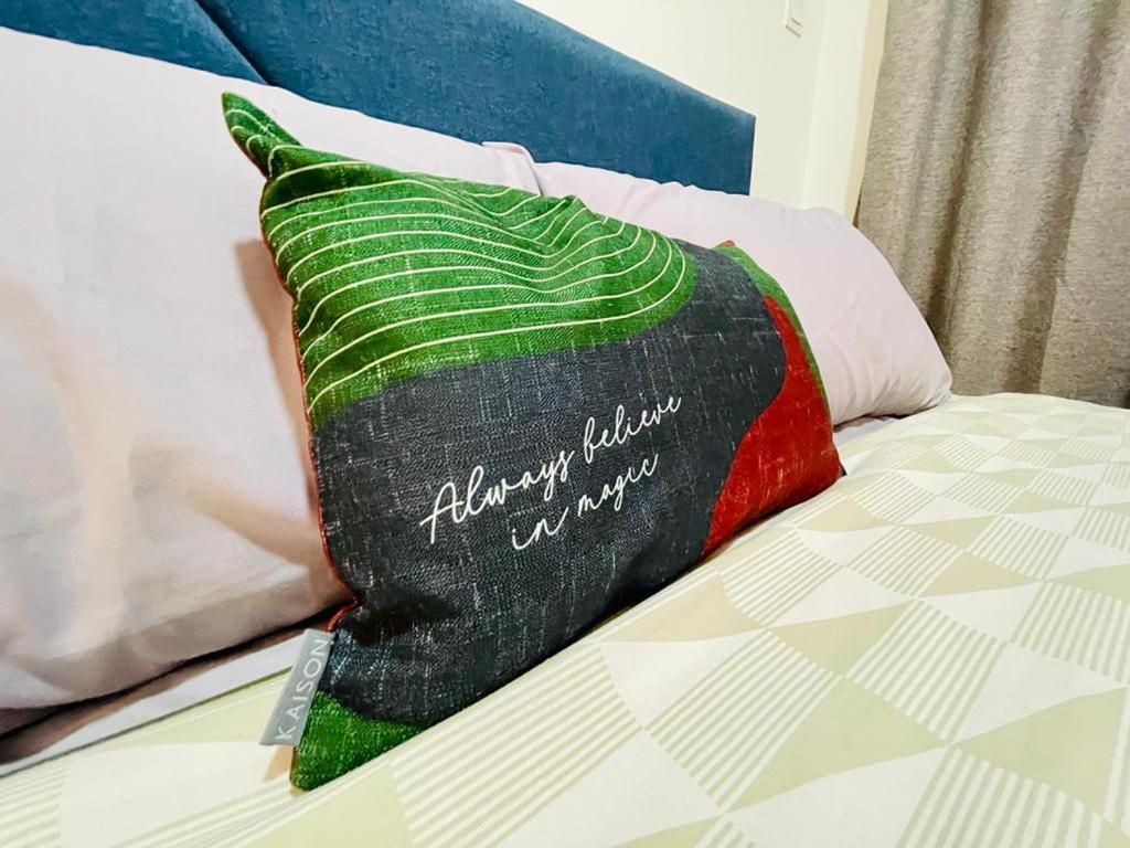 Homestay I-City Cantik, Tenang, Wifi, 4K Smart Tv, Netflix, Coway, Free Parking 샤알람 외부 사진